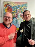 Tangui Le Lonquer (à gauche) et Karl Benz (à droite) seront à Lamballe-Armor, lundi 18 mars, pour expertiser toutes sortes d’objets. (Karl Benz)