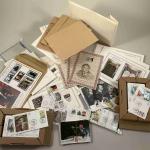 Fort lot de documents philatéliques, enveloppes premiers jours, timbres en...