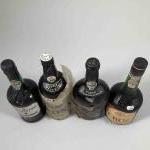 4 bouteilles PORTOS DIVERS SANDEMANS, ANTONAT,PITTERS et Gran CRUZ
